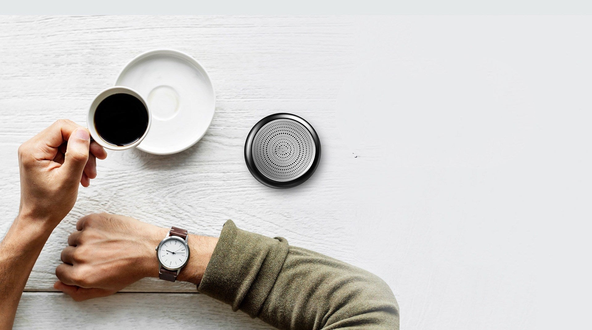 Compact TWS Bluetooth Speaker for Powerful Sound on the Go